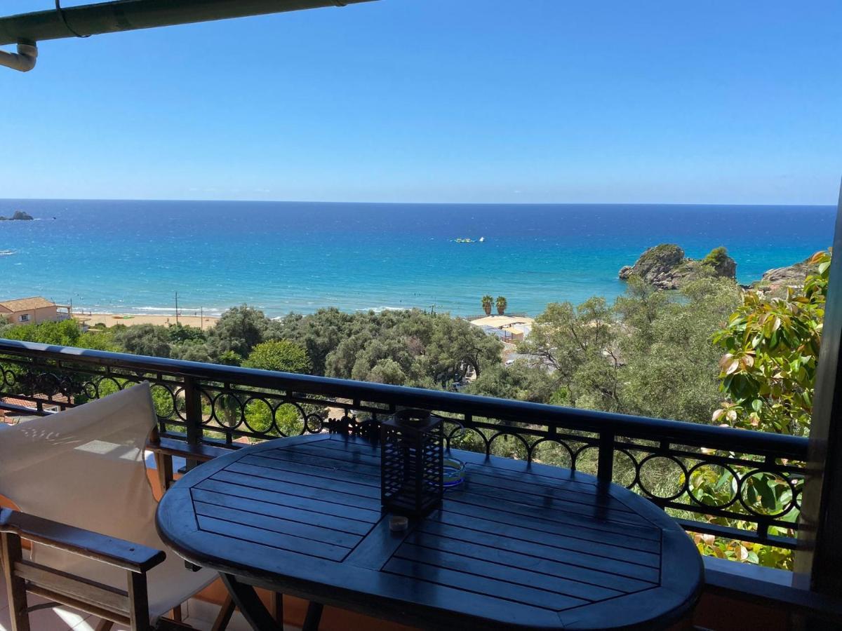 Papadatos Apts With Amazing View - 5Mins From The Beach Kontogialos Exterior foto