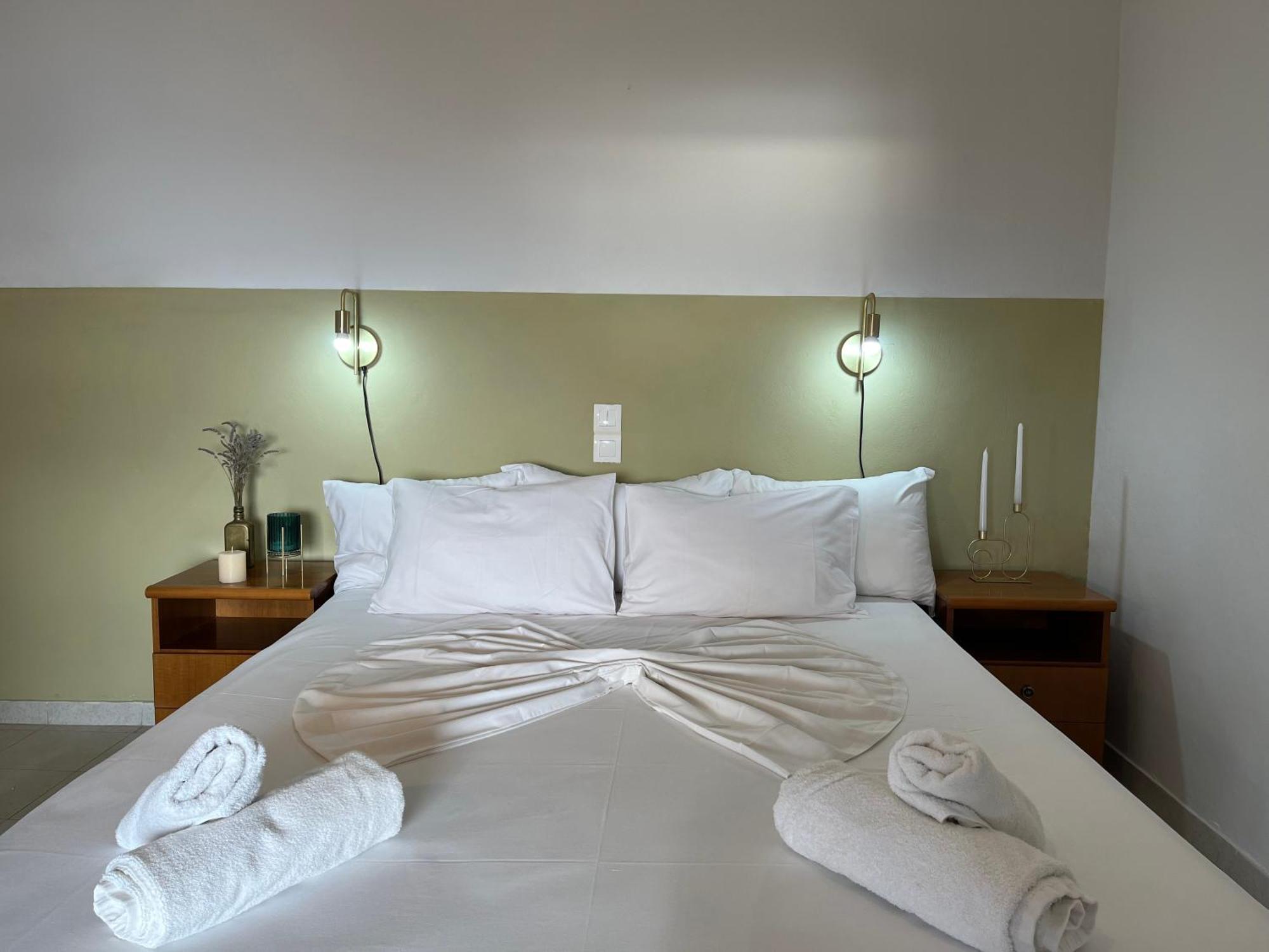 Papadatos Apts With Amazing View - 5Mins From The Beach Kontogialos Exterior foto